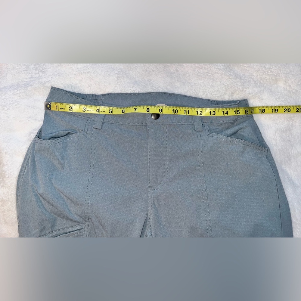Duluth Gray Roll Up Pants sz 12 - Picture 6 of 9